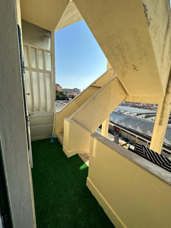 Guest In Ninho Appartement Lissabon Buitenkant foto