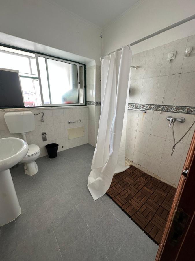 Guest In Ninho Appartement Lissabon Buitenkant foto